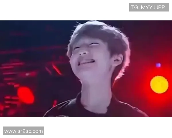 小花生在S15宿命对决中笑着谢幕背后却流下不舍泪水 小花生在S15宿命对决中笑着谢幕背后却流下不舍泪水