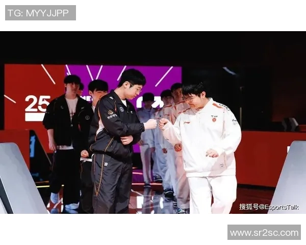 狼行力挺peanut怒斥上路差距Zeus坑我兄弟引发热议电竞圈反响强烈 狼行力挺peanut怒斥上路差距Zeus坑我兄弟引发热议电竞圈反响强烈